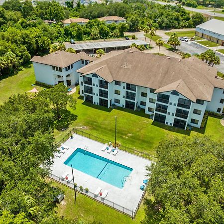 Oasis 105 - Blue Bliss Apartment Titusville Bagian luar foto
