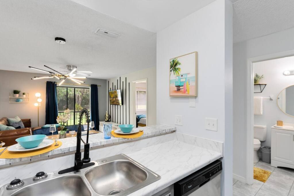 Oasis 105 - Blue Bliss Apartment Titusville Bagian luar foto